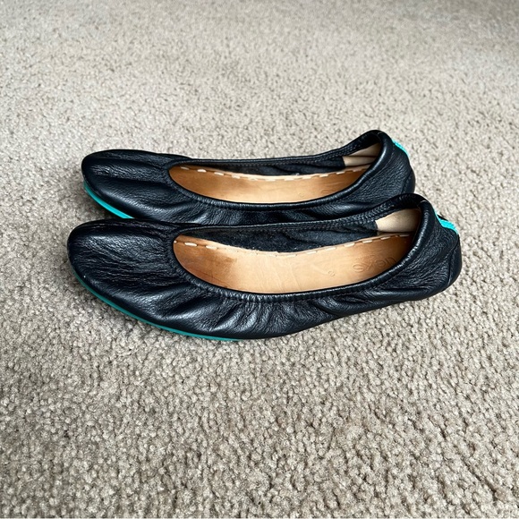 Tieks Women's Matte Black Italian Leather Ballet Flats Sz 8 - Picture 5 of 12